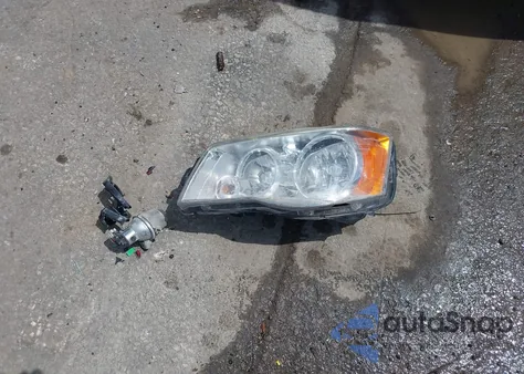 2016 Chrysler Town & Country Limited z USA, uszkodzony, nr VIN 2C4RC1JGXGR150259